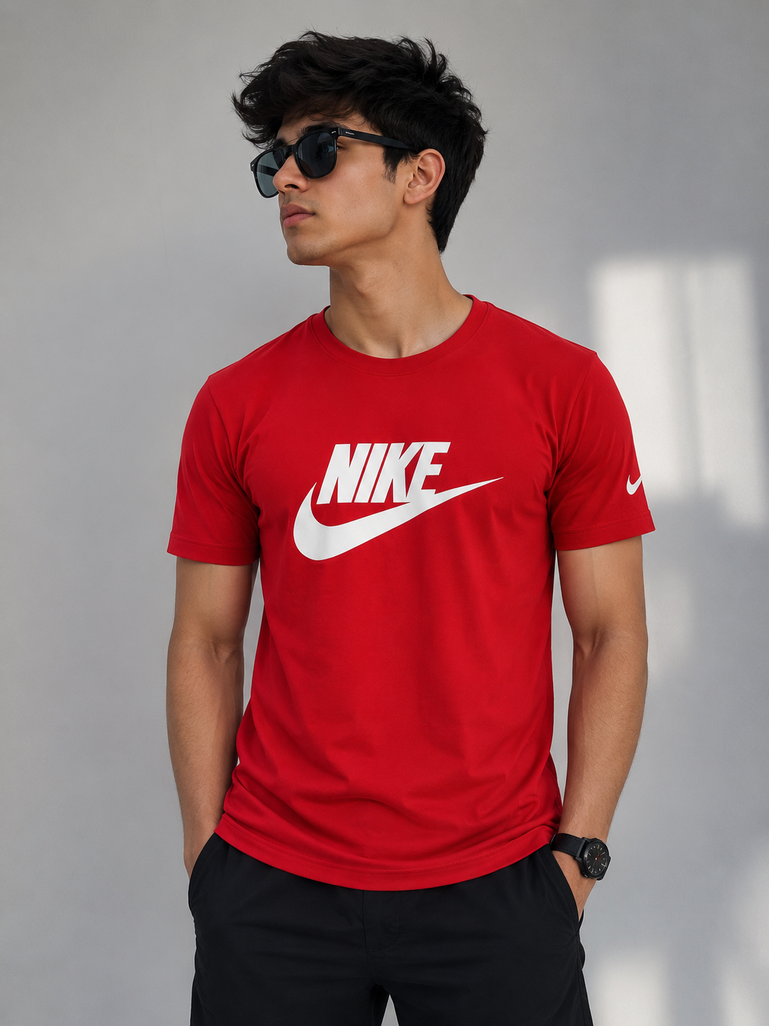 Nike Men's Cotton Regular Fit T-Shirt - Image 2